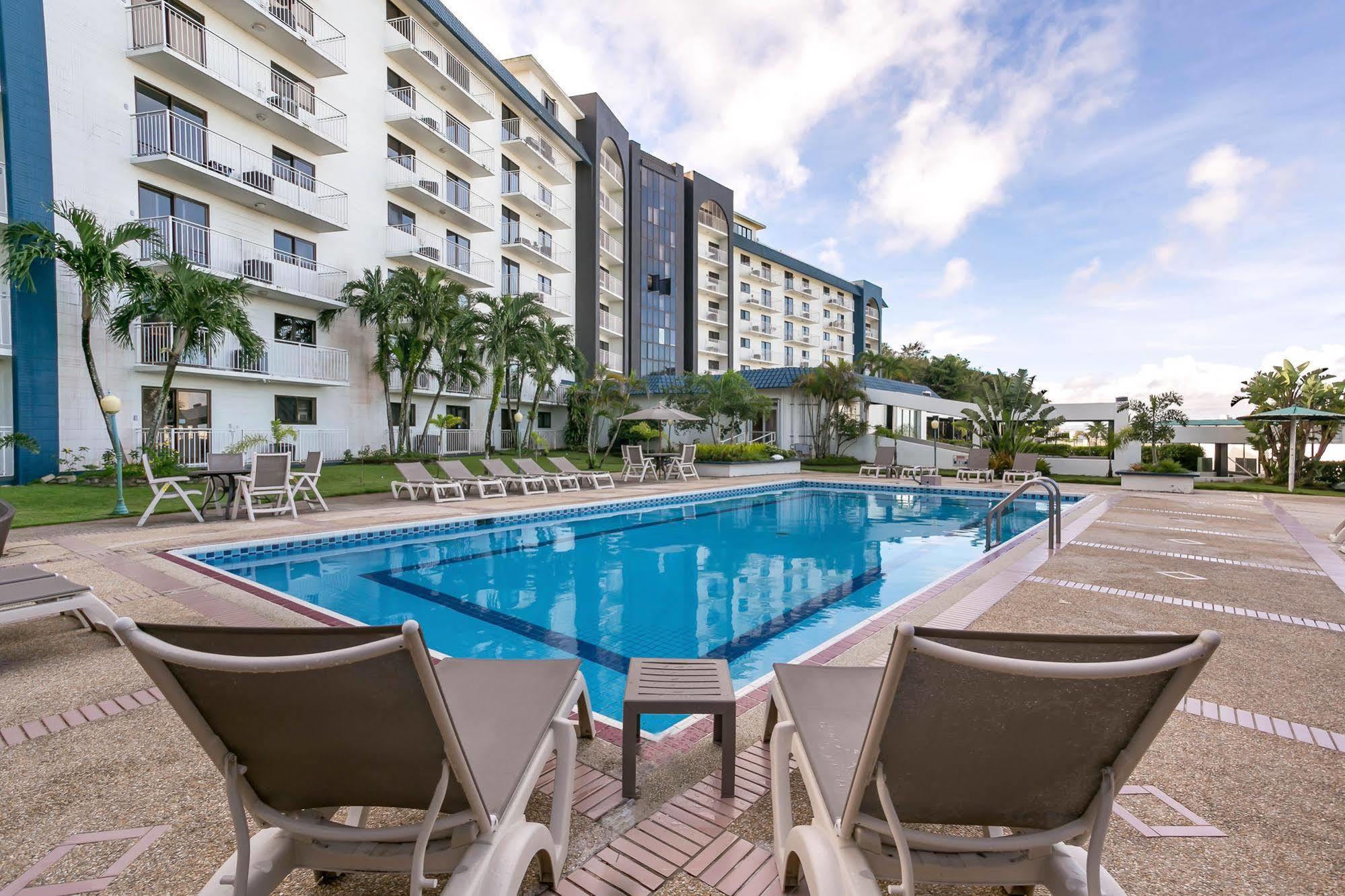Oceanview Hotel And Residences Tumon Luaran gambar